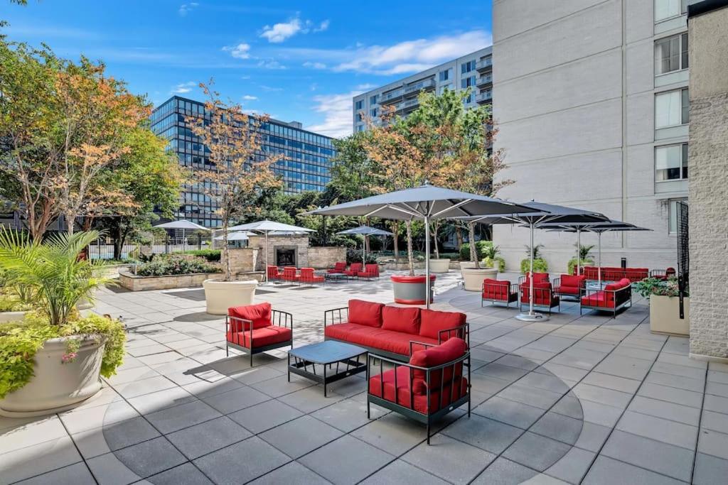 Modern Apartment At Crystal City Arlington Zewnętrze zdjęcie